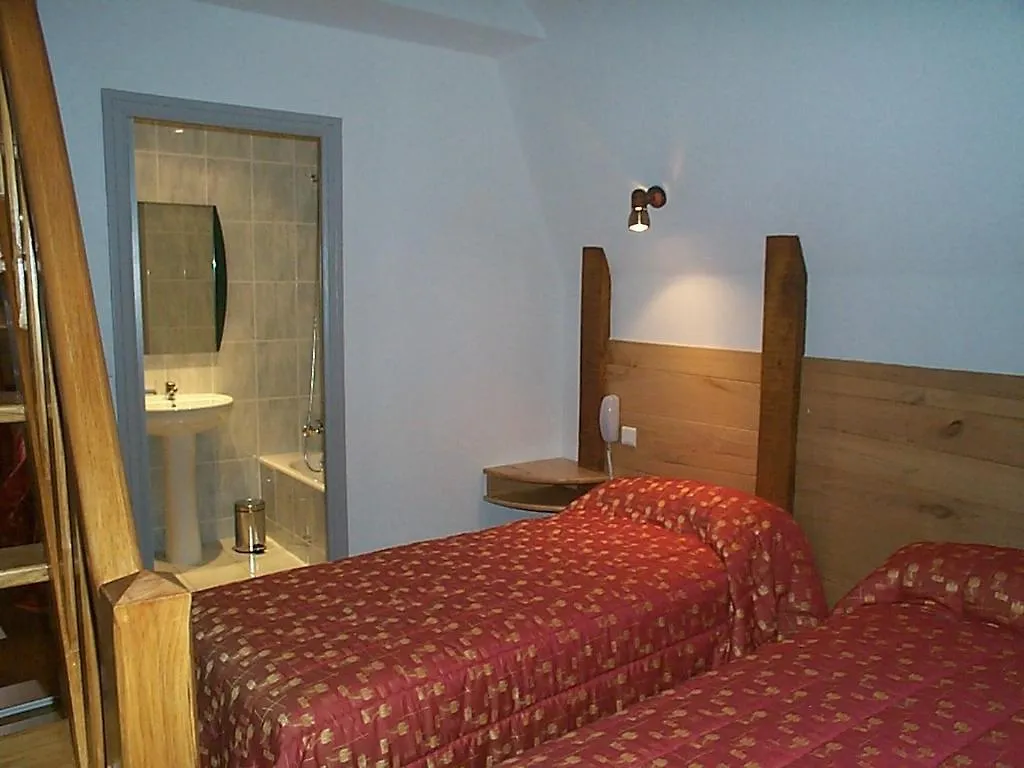 Hotel & Spa Rodier Campagnac  2*, Campagnac (Aveyron)